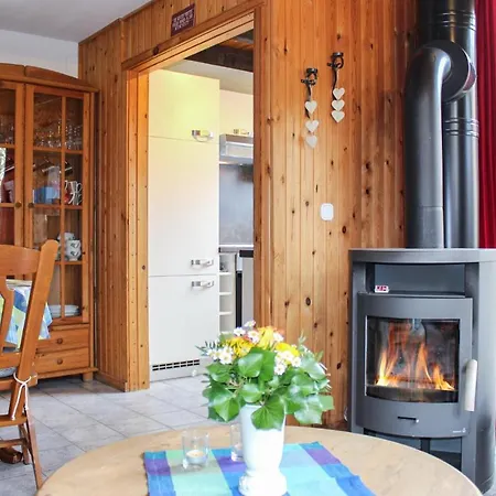 3 Bedroom Awesome In Extertal