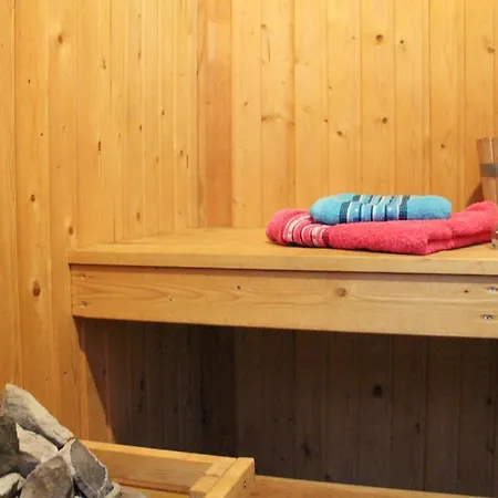 3 Bedroom Awesome In Casa vacanze Extertal