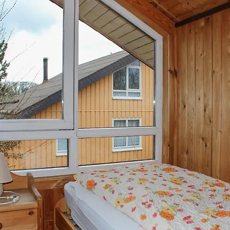 3 Bedroom Awesome In *