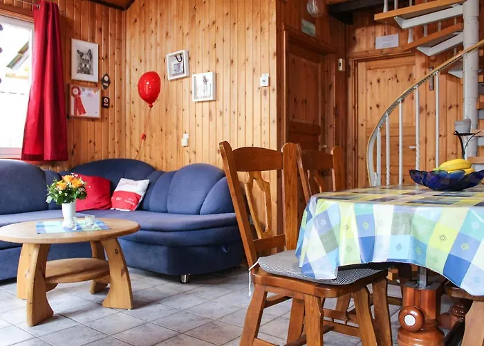 3 Bedroom Awesome In 度假居 埃克斯特塔尔